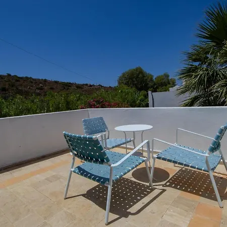 Ladonia Zemda Hotel