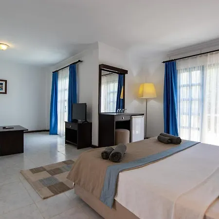 Ladonia Zemda 3* Gumusluk
