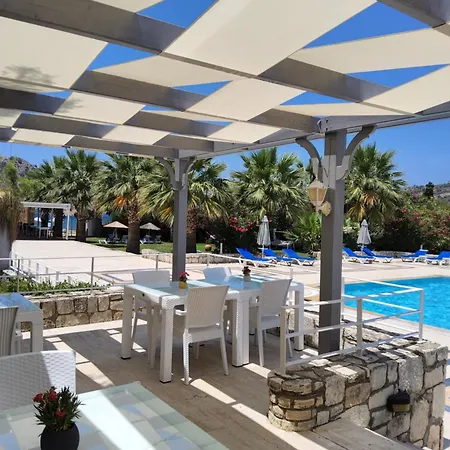 Ladonia Zemda Hotel