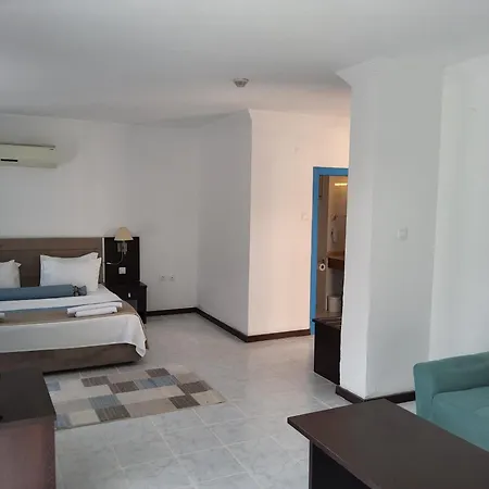 Hotel Ladonia Zemda