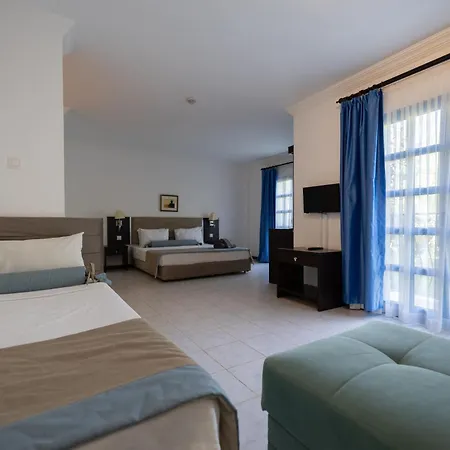 Hotel Ladonia Zemda *